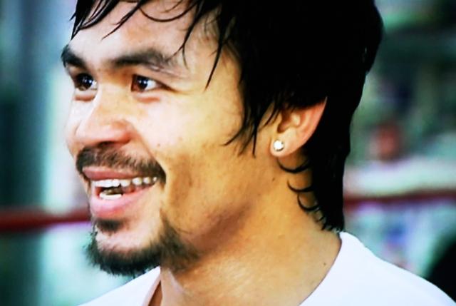 Boxing Results 2011 - Manny Pacquiao beats Shane Mosley